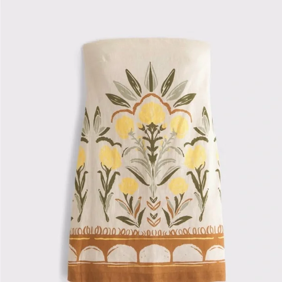 A&F Scarlett Strapless Linen-Blend Skort - Picture 2 of 4